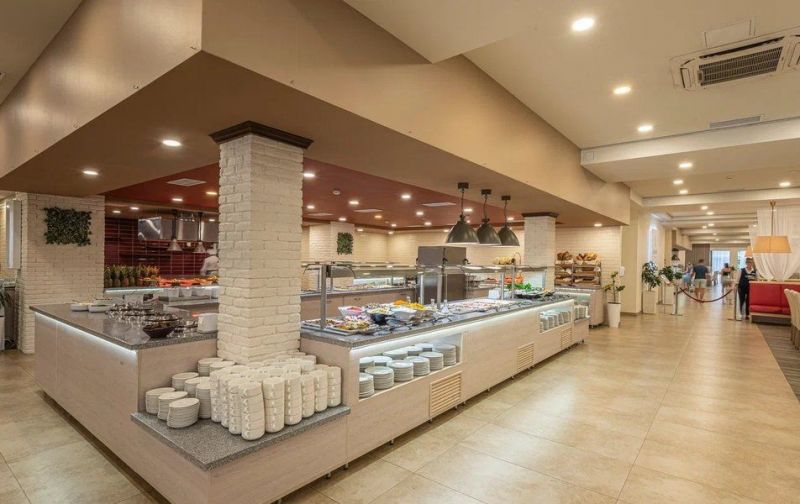 Отель "Alean Family Biarritz" / "Алеан Фэмили Биарриц"