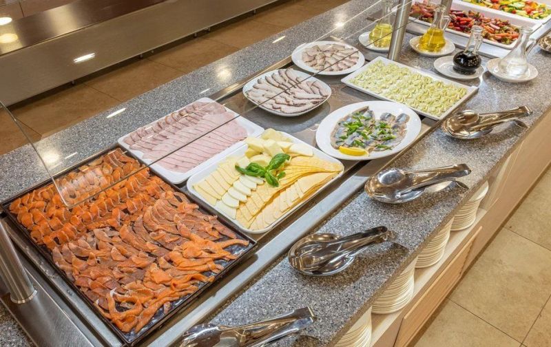 Отель "Alean Family Biarritz" / "Алеан Фэмили Биарриц"