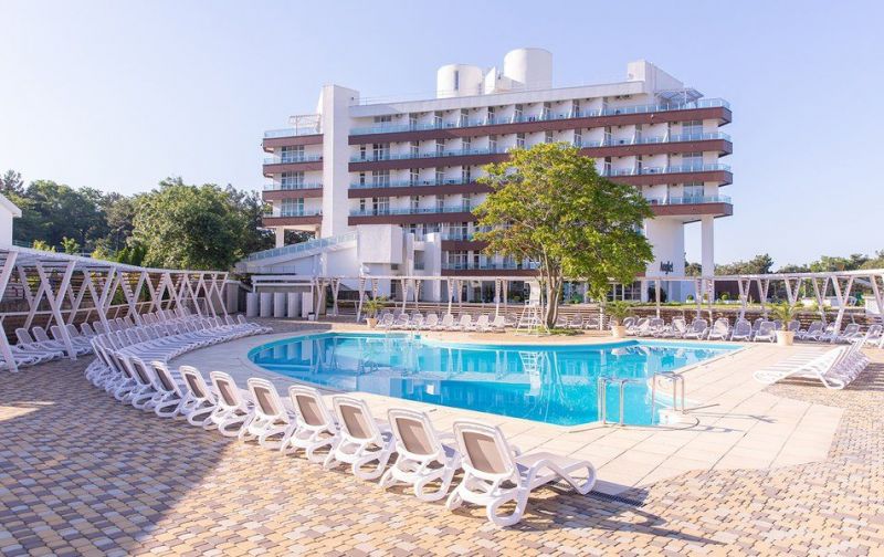 Отель "Alean Family Biarritz" / "Алеан Фэмили Биарриц"